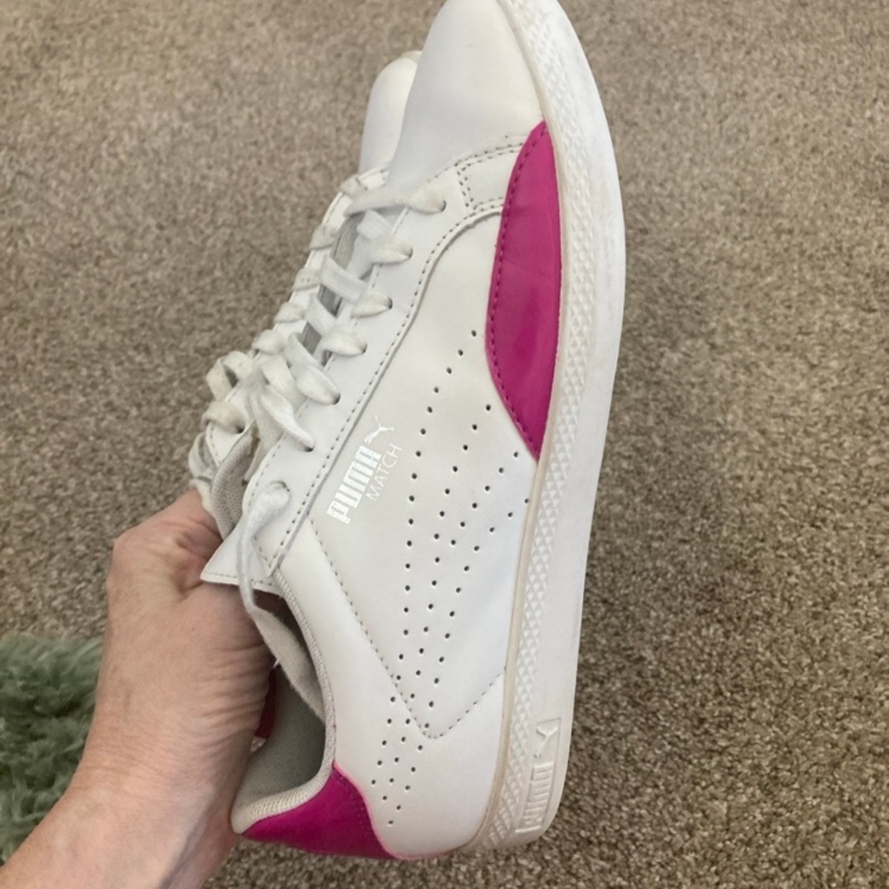 Puma Women's White and Pink Sneakers - Picture 2 of 10